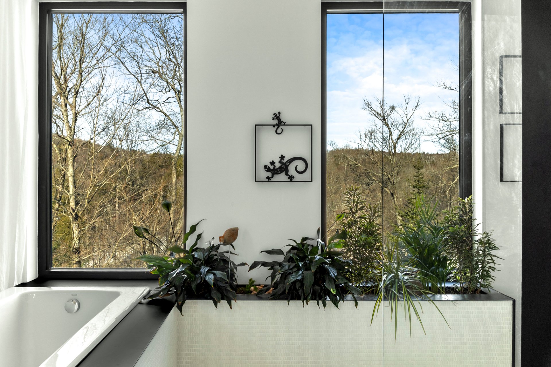 Photo - Salle de bains attenante à la CCP