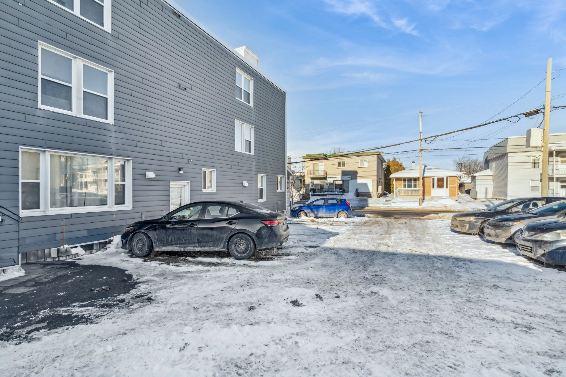 Photo - Stationnement