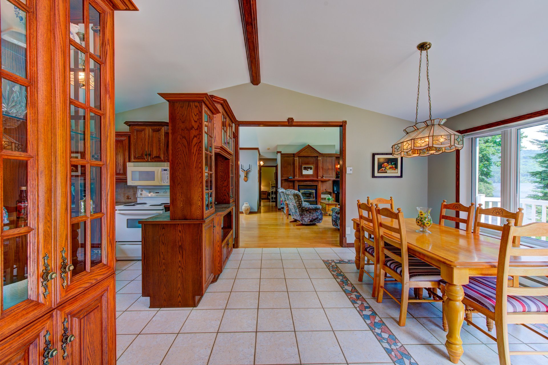 Photo - Salle à manger