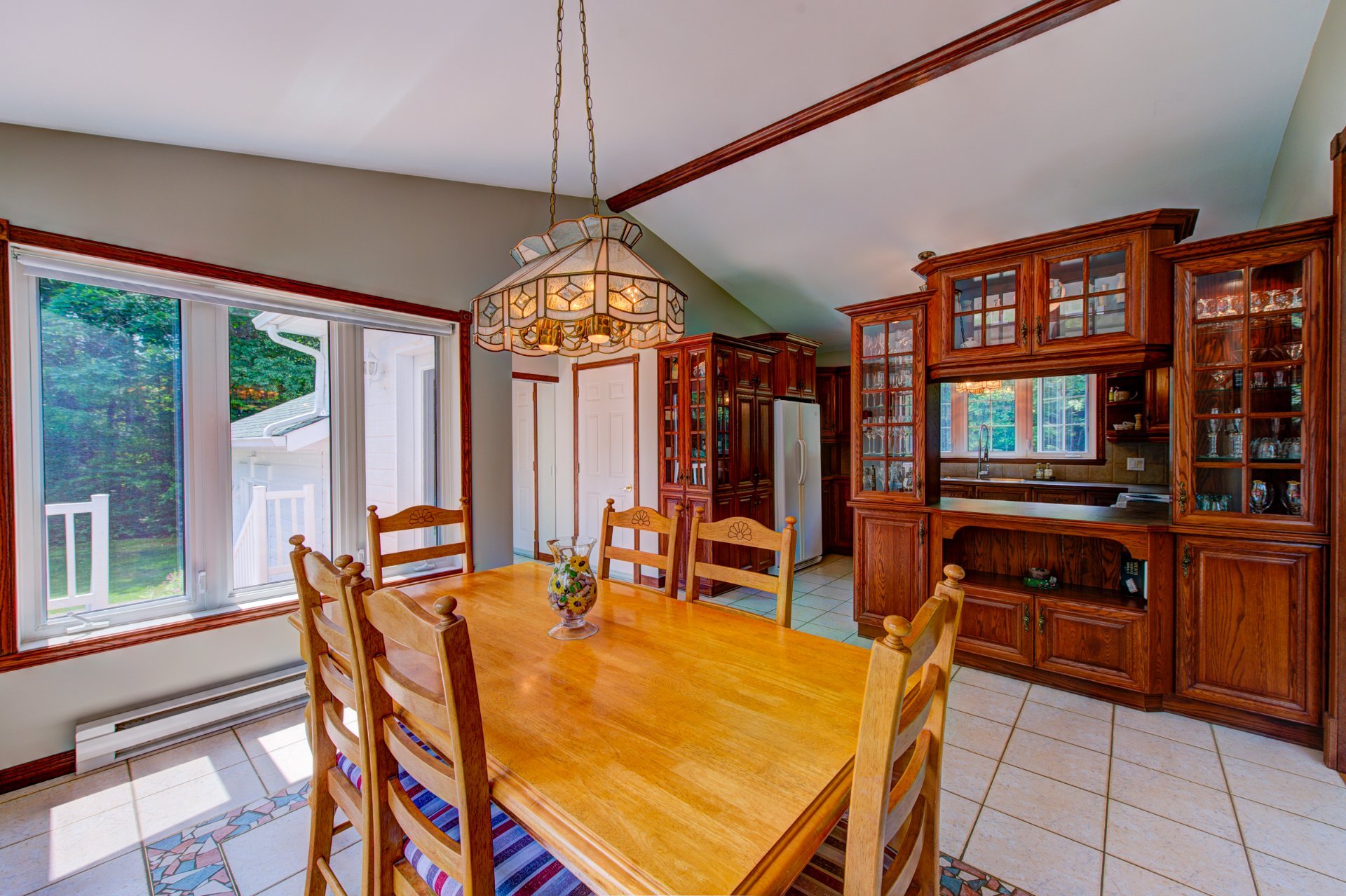 Photo - Salle à manger