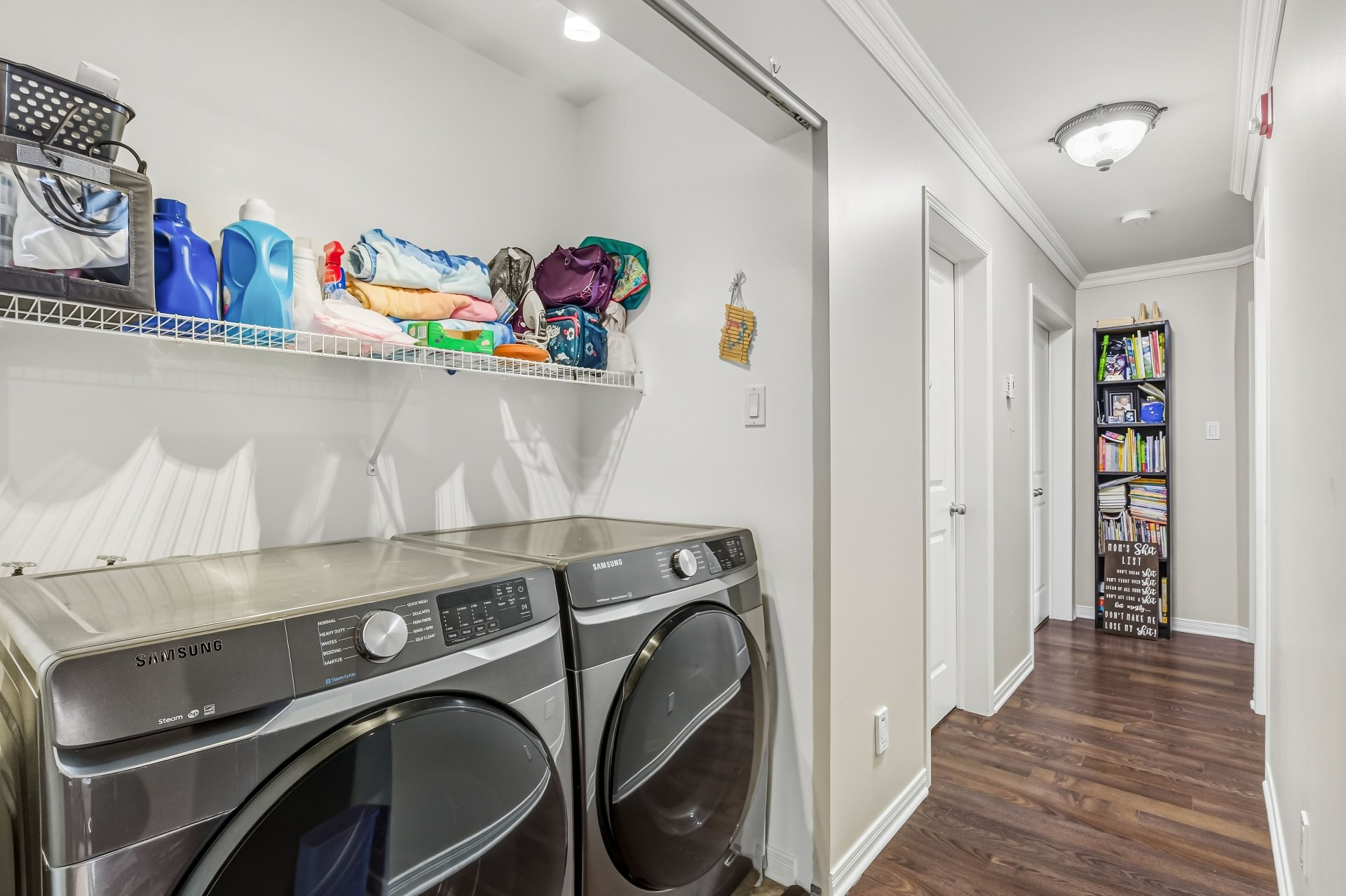 Photo - Laundry room