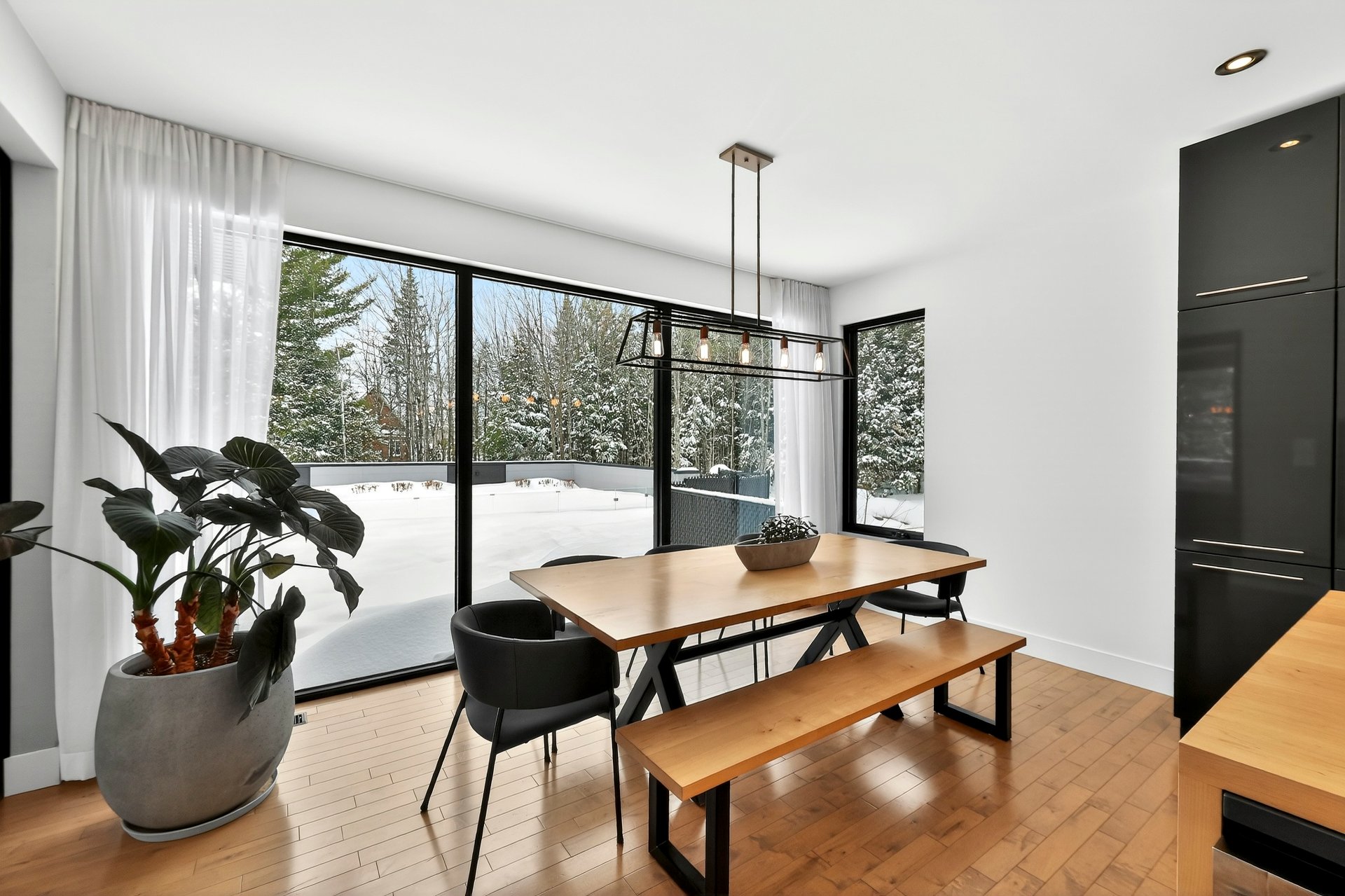 Photo - Salle à manger