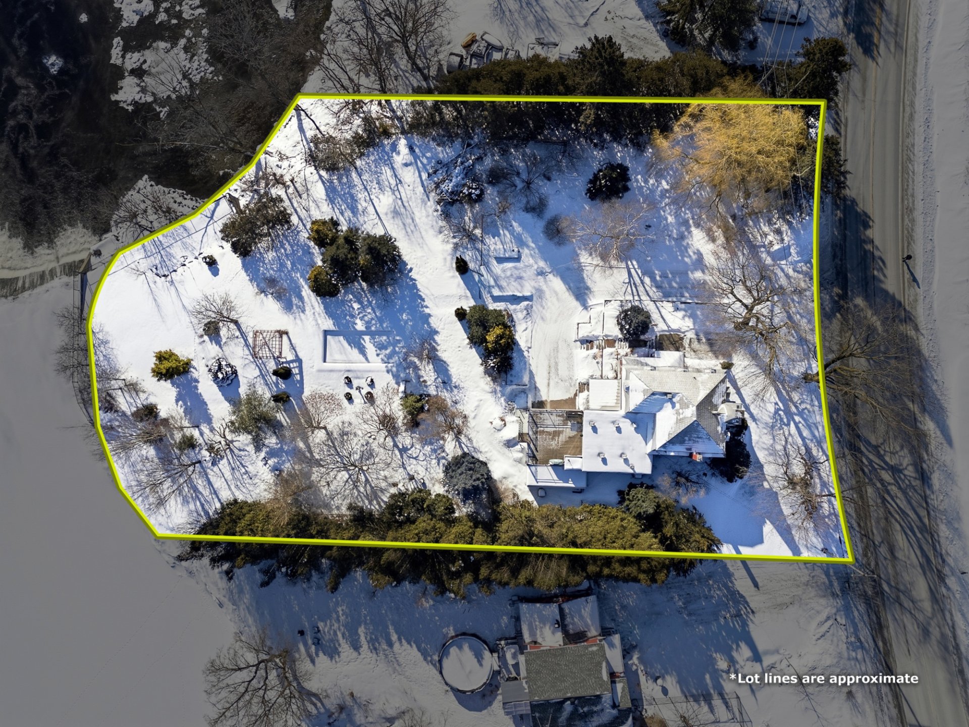 Photo - Overall View