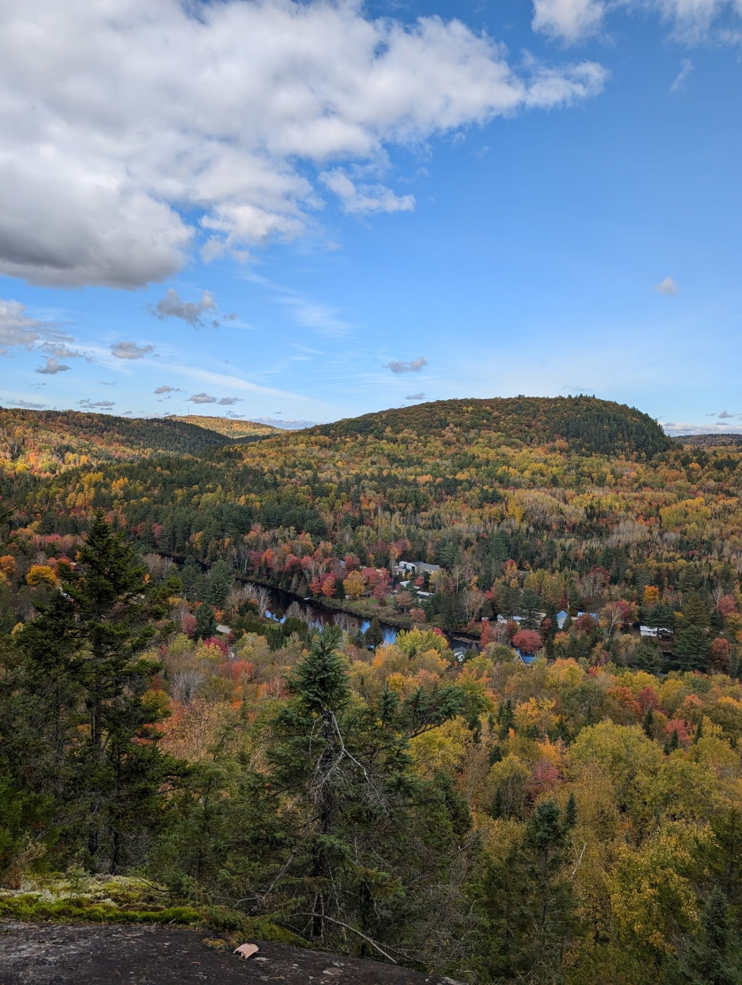 Photo - Access to a body of water