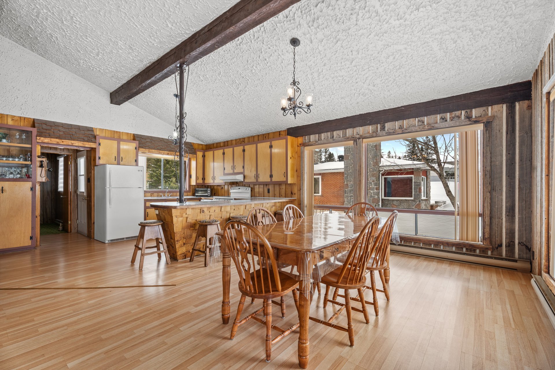 Photo - Salle à manger