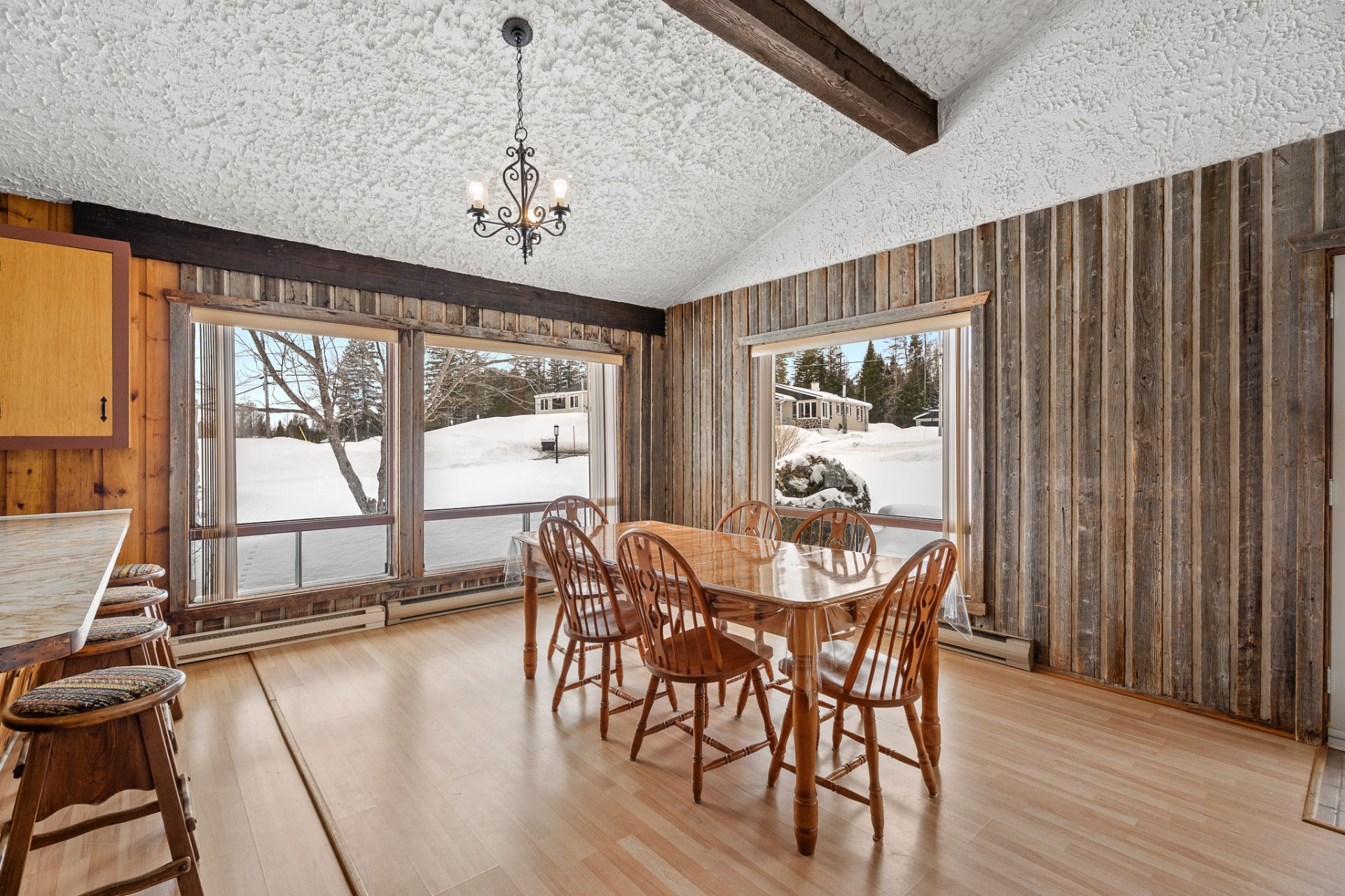 Photo - Salle à manger