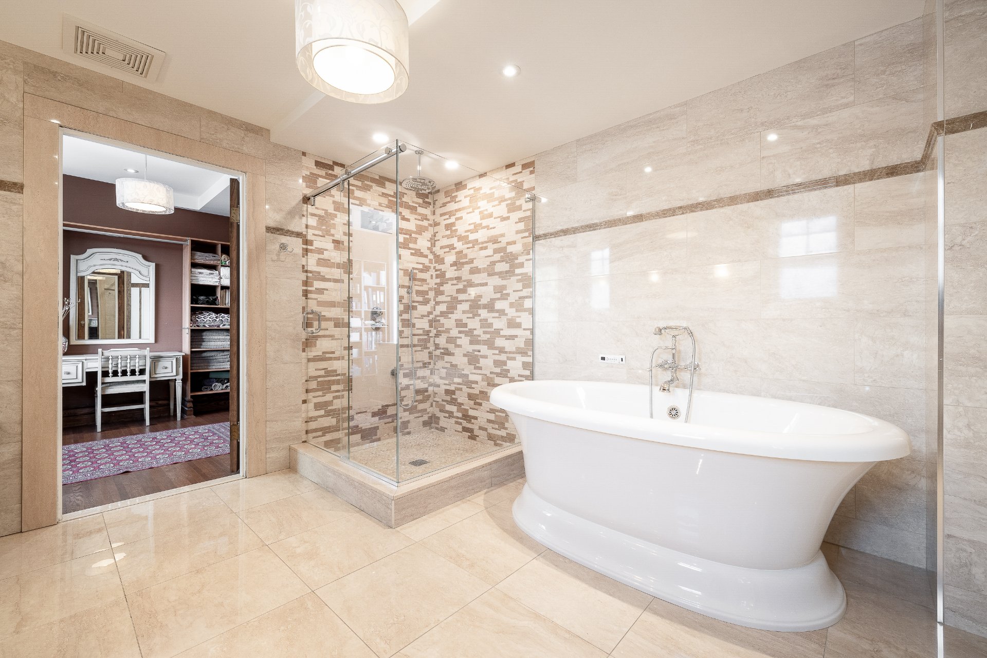 Salle de bains attenante à la CCP