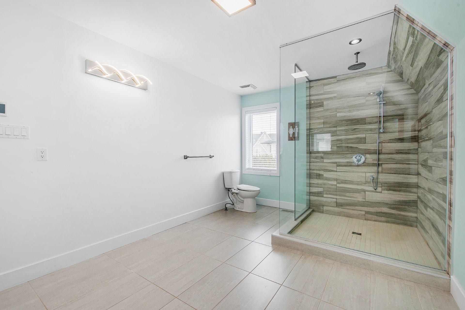 Salle de bains attenante à la CCP