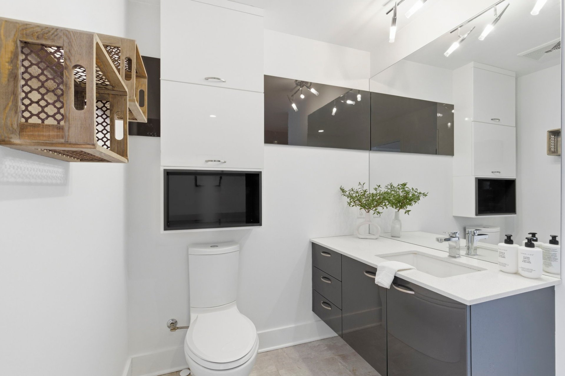 Salle de bains attenante à la CCP