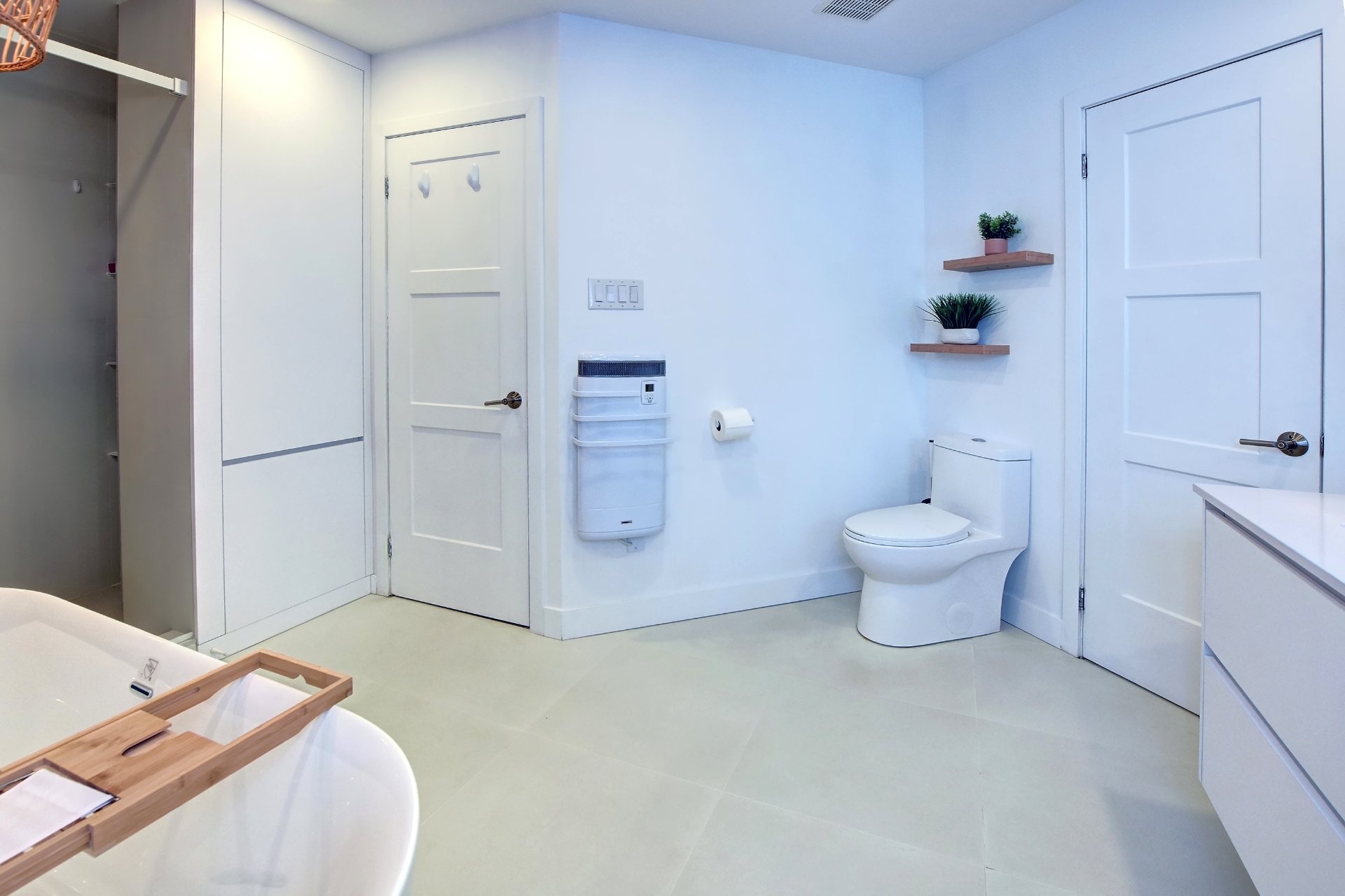 Salle de bains attenante à la CCP