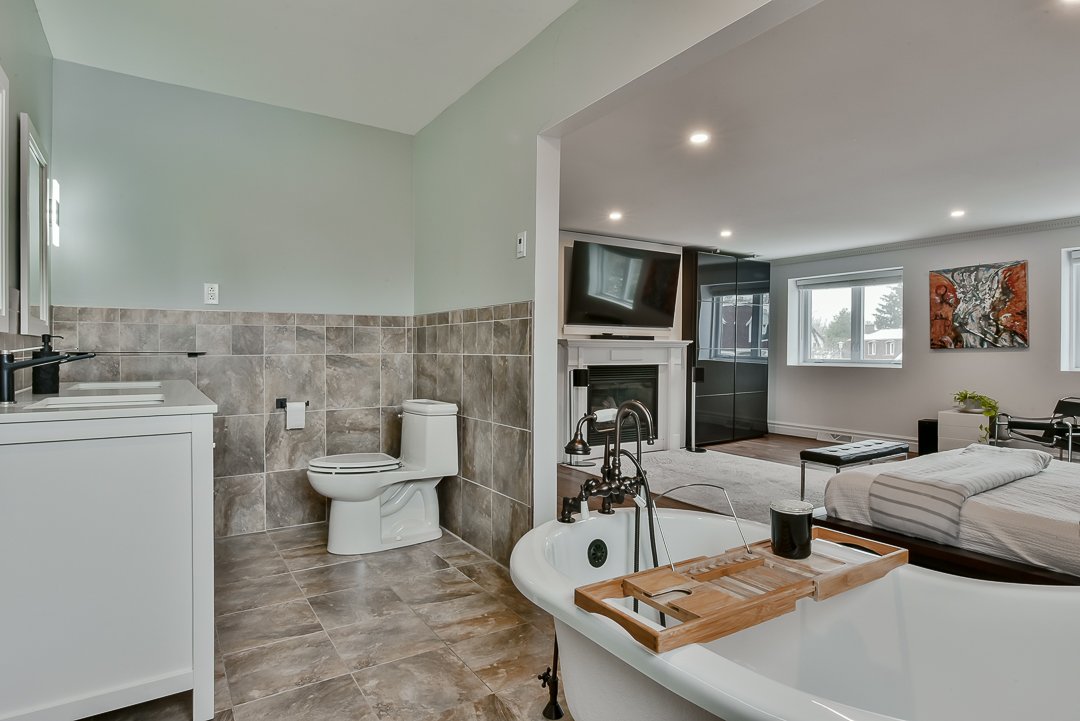 Salle de bains attenante à la CCP