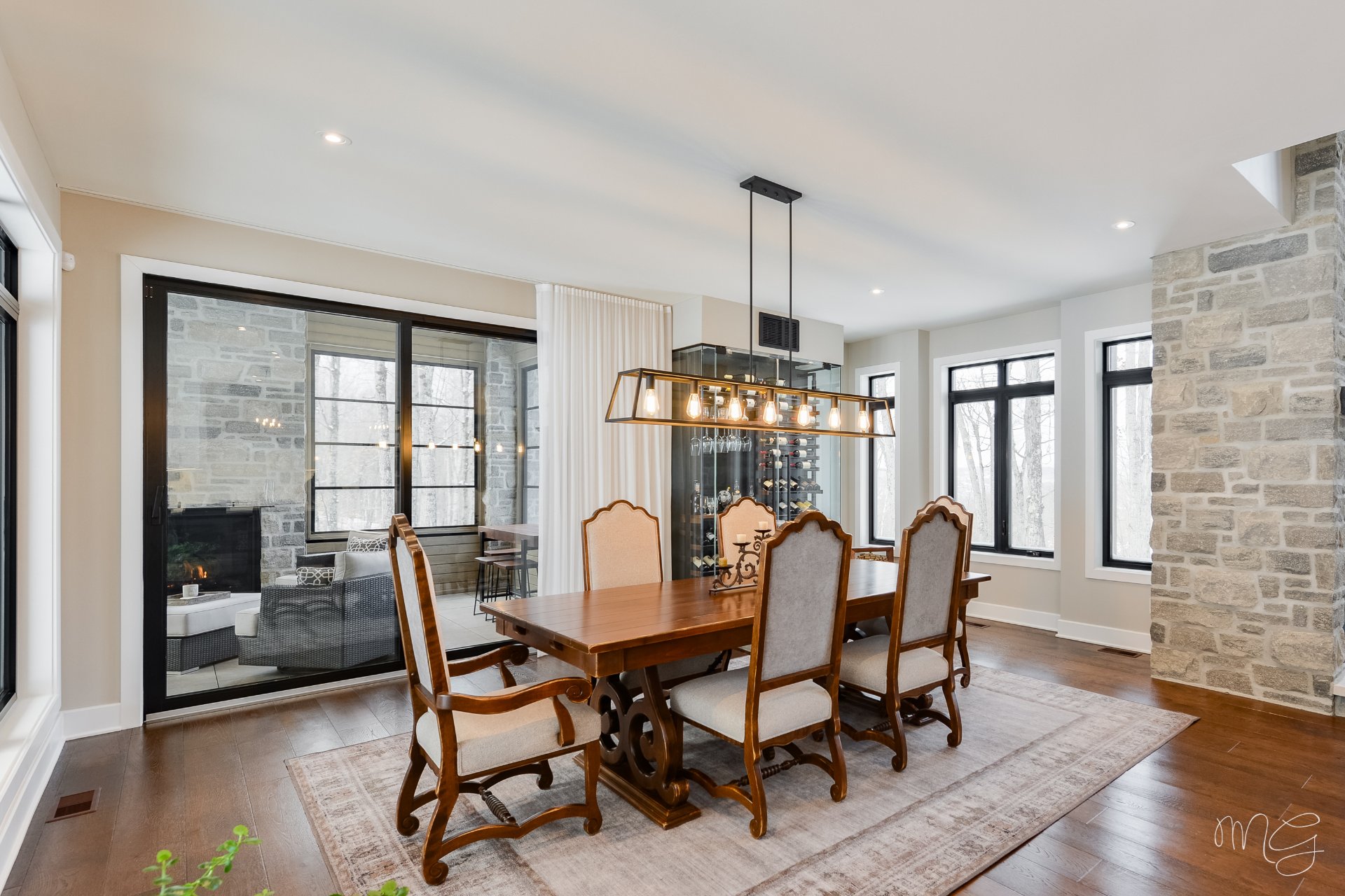 Photo - Salle à manger