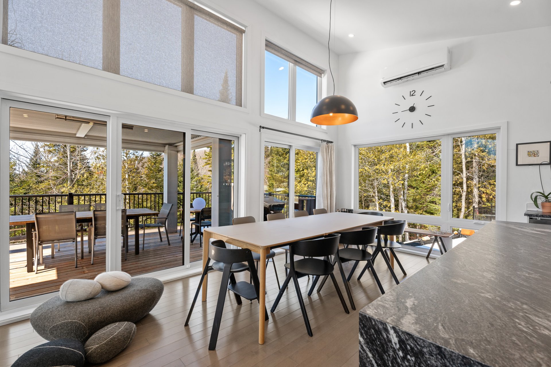 Photo - Salle à manger