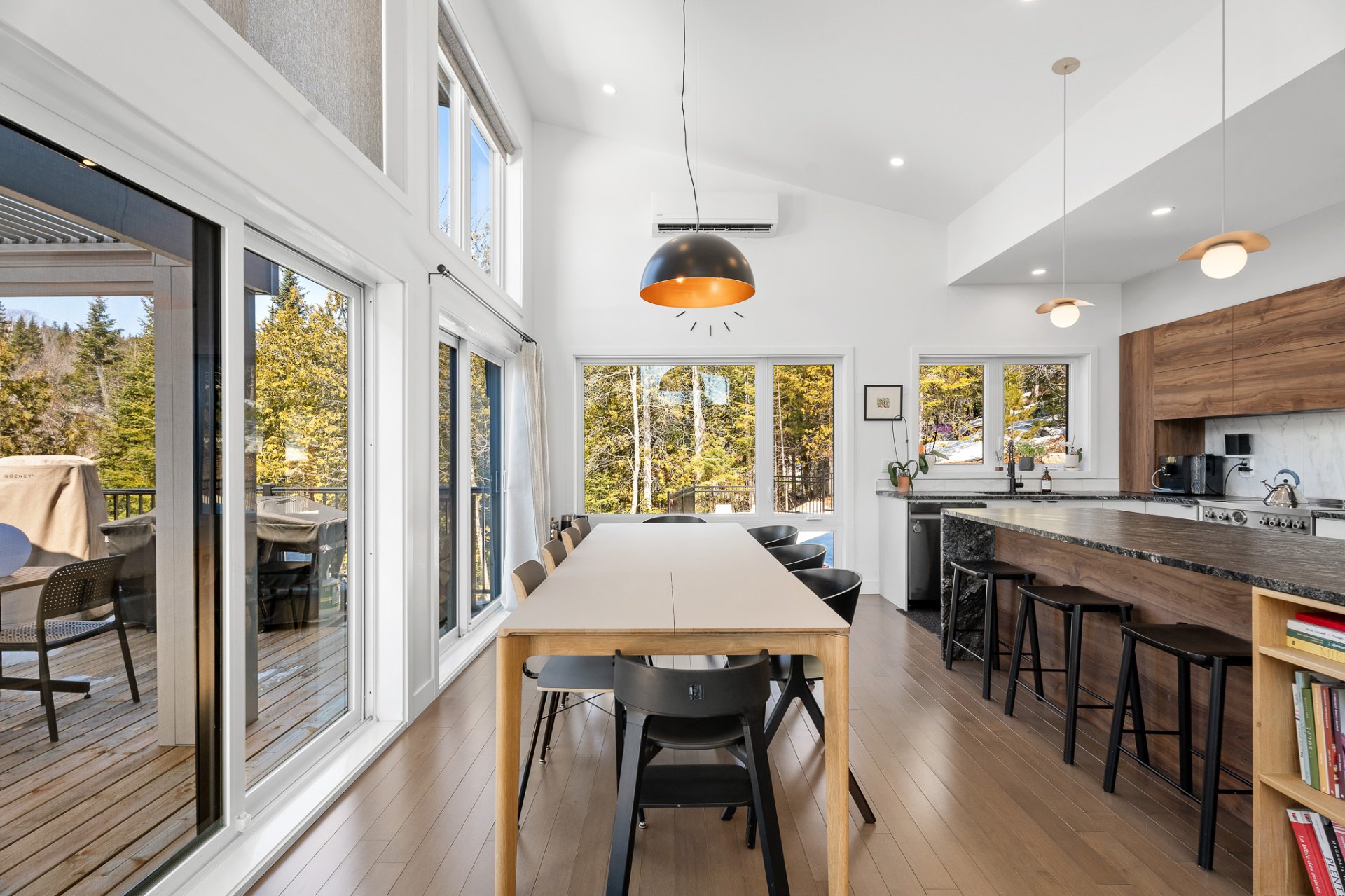 Photo - Salle à manger