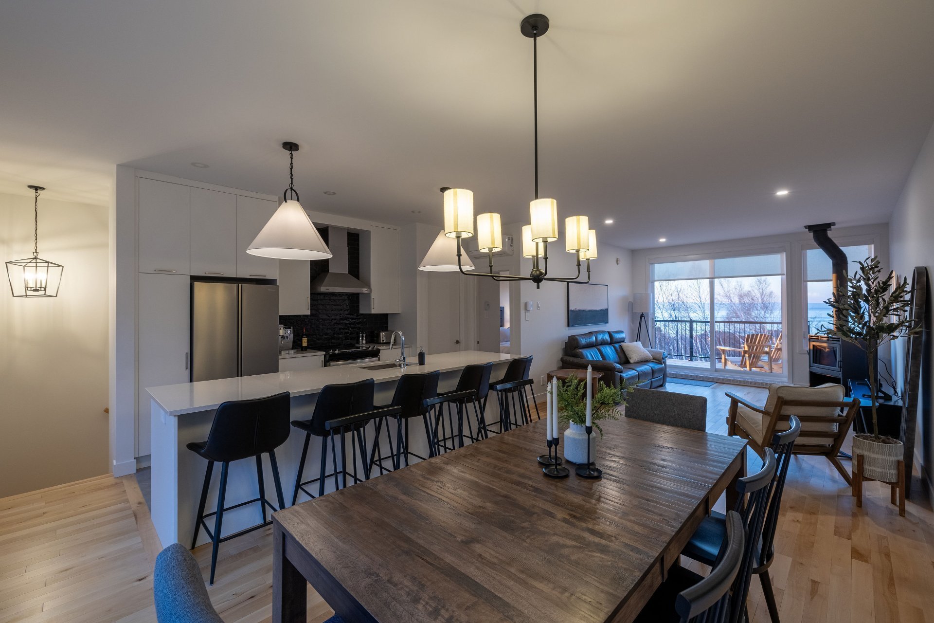 Photo - Salle à manger