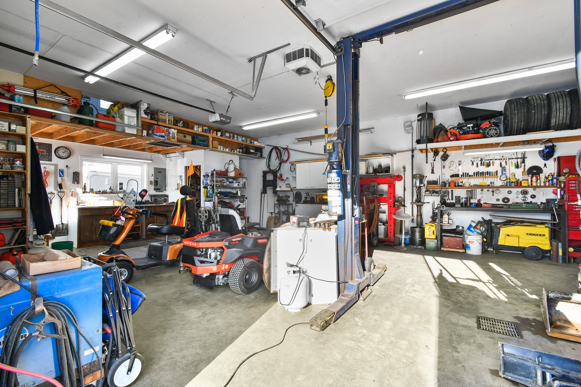 Garage