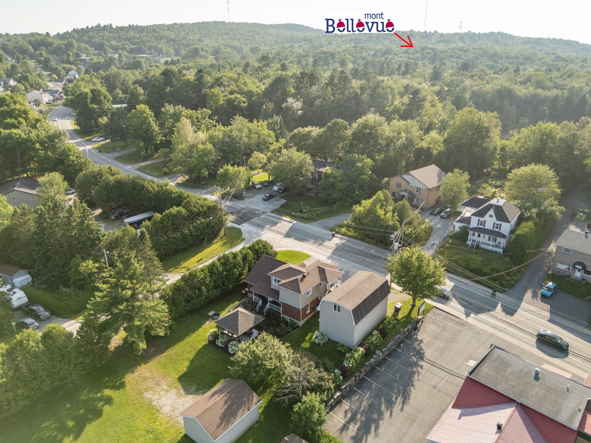 Photo - Overall View