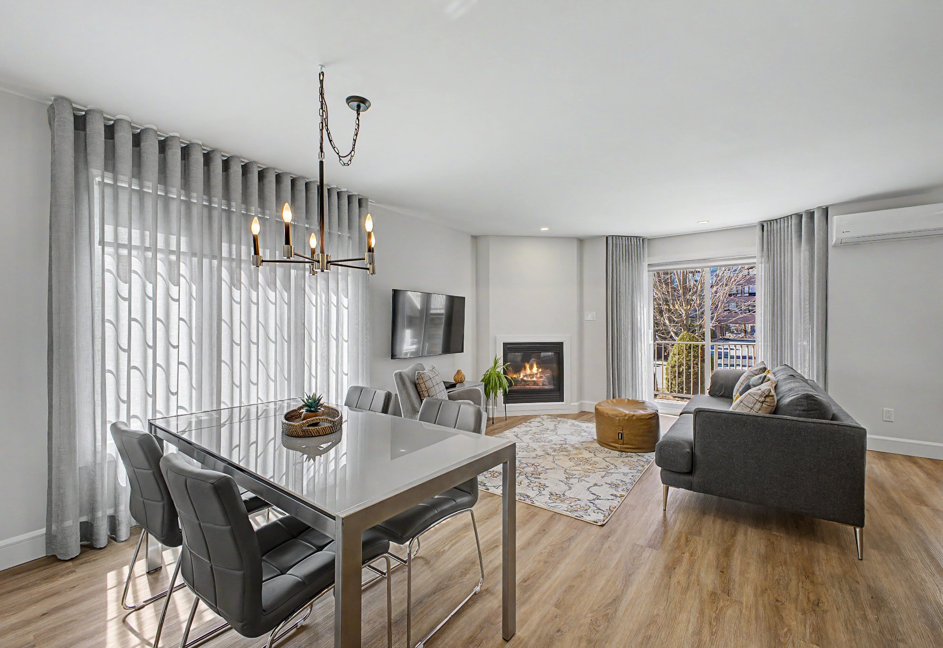 Photo - Salle à manger