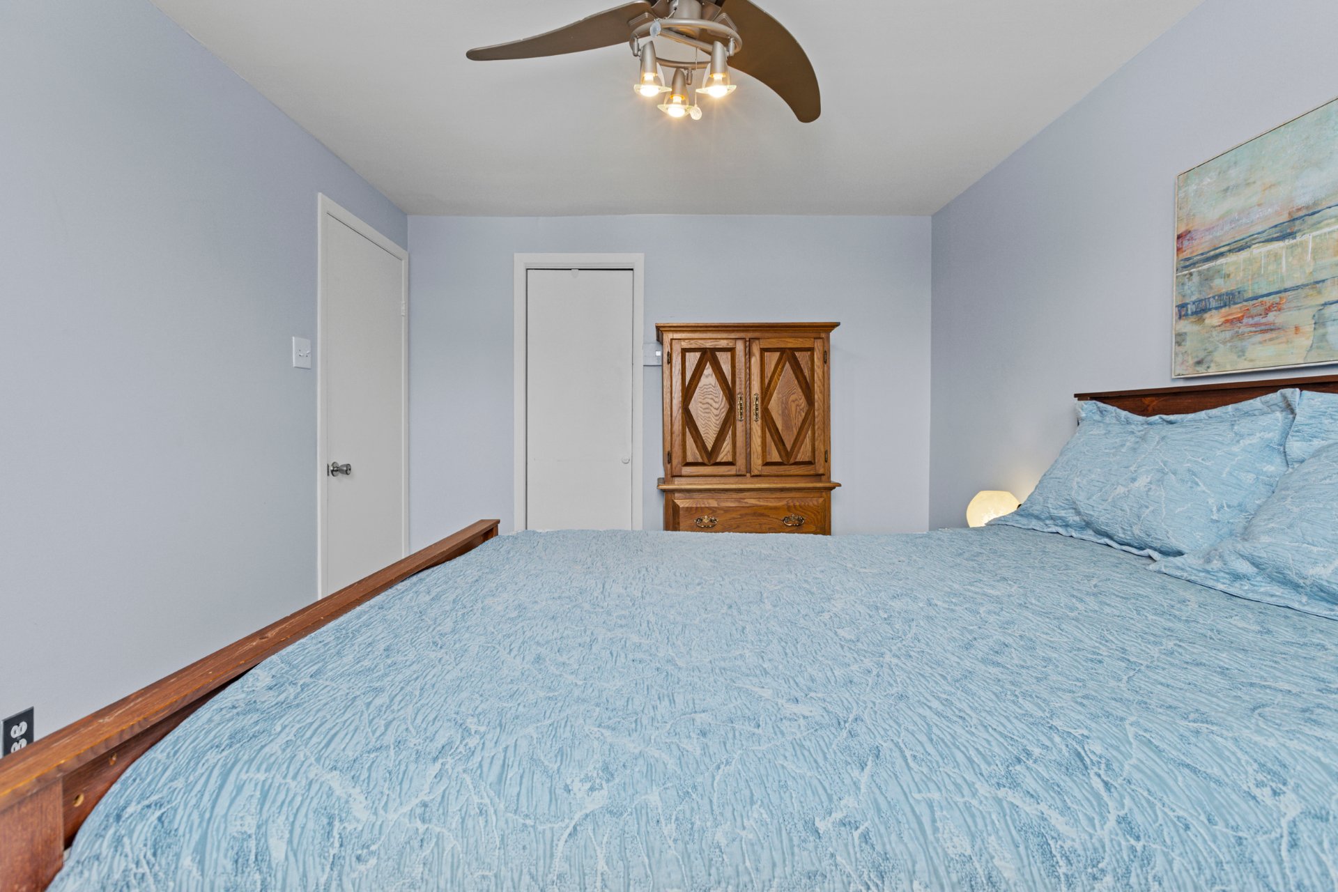 Photo - Primary bedroom