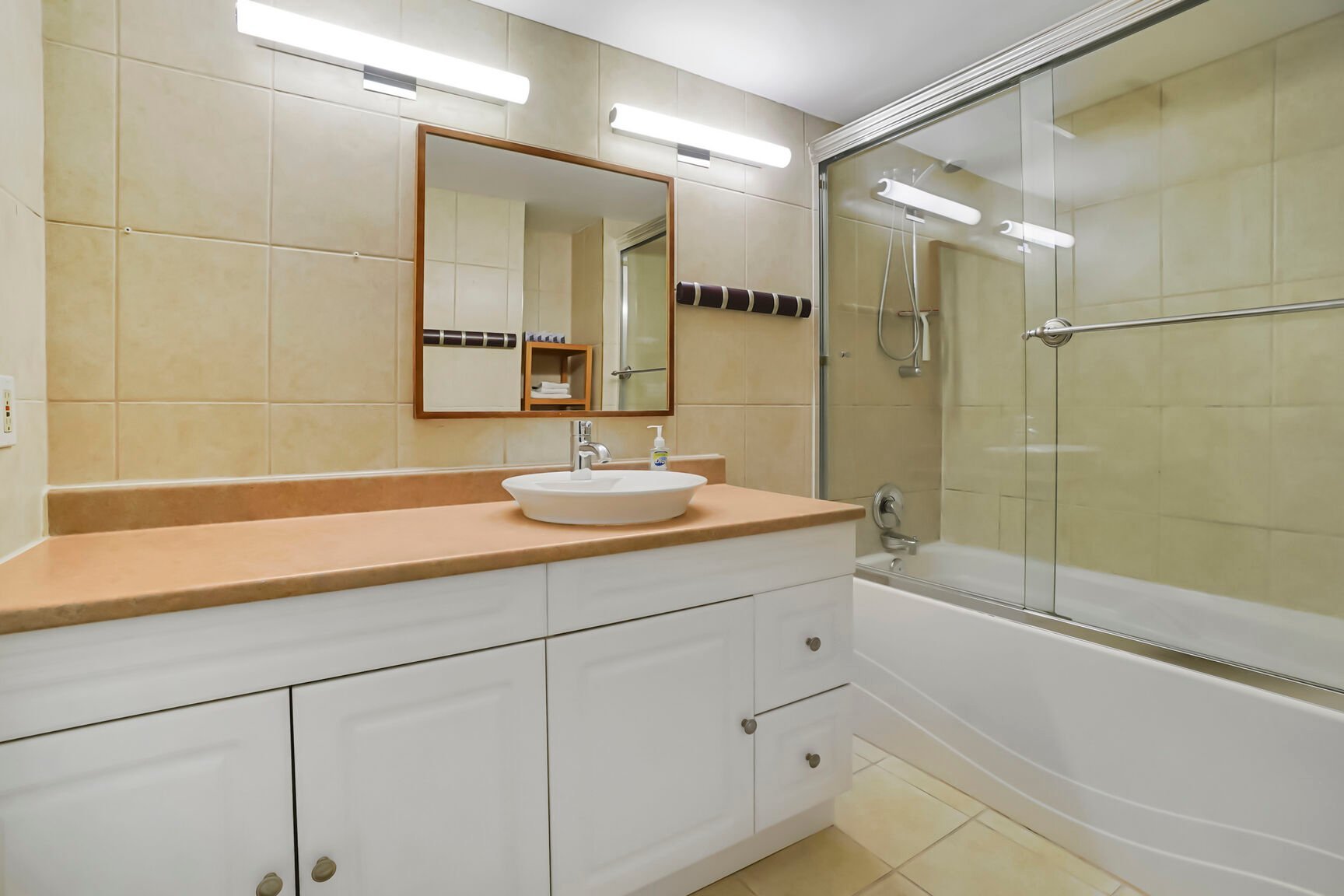 Salle de bains attenante à la CCP