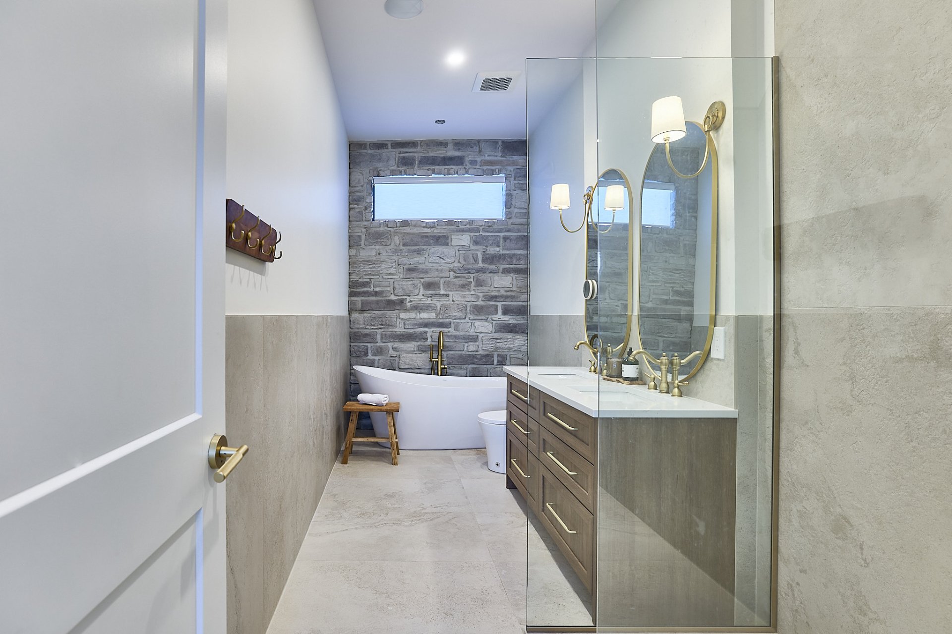 Salle de bains attenante à la CCP