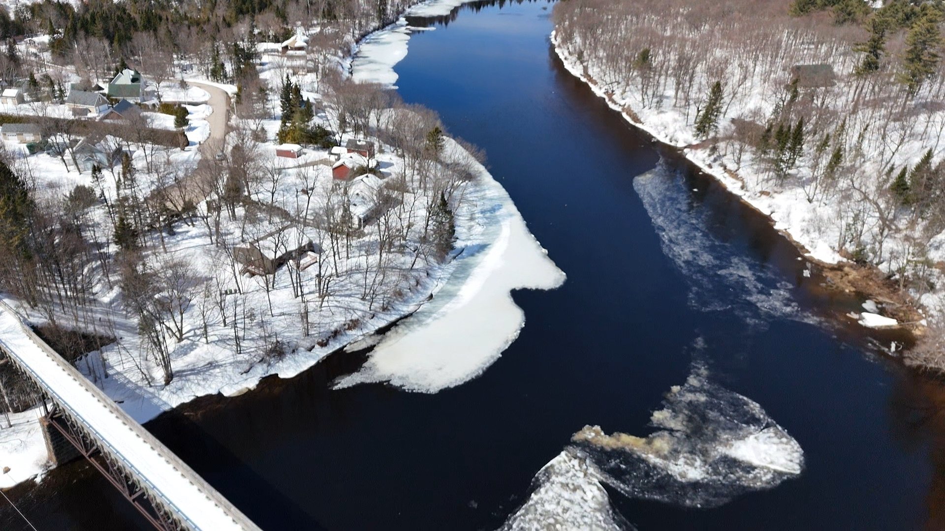 Photo - Overall View