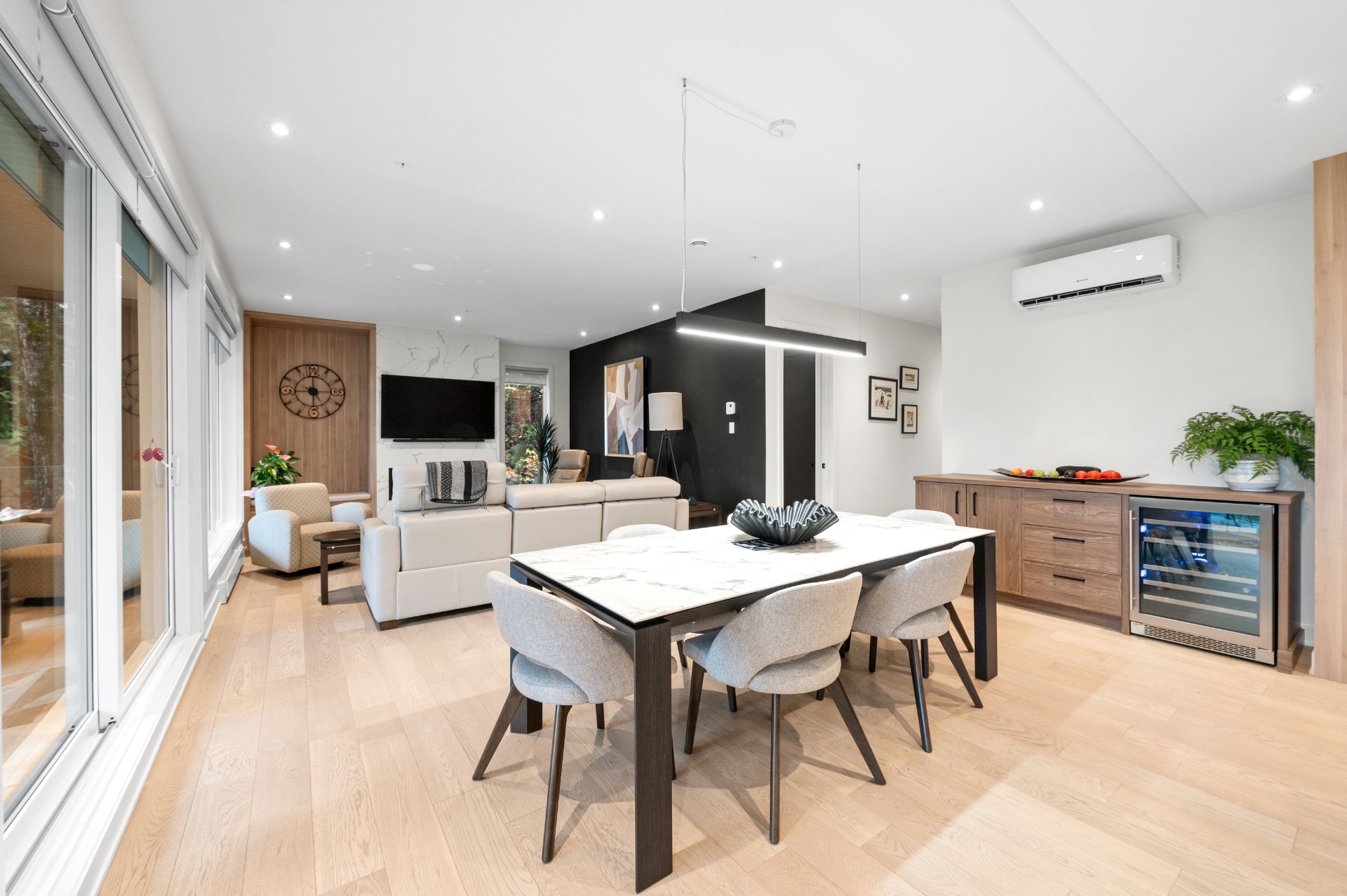 Photo - Salle à manger