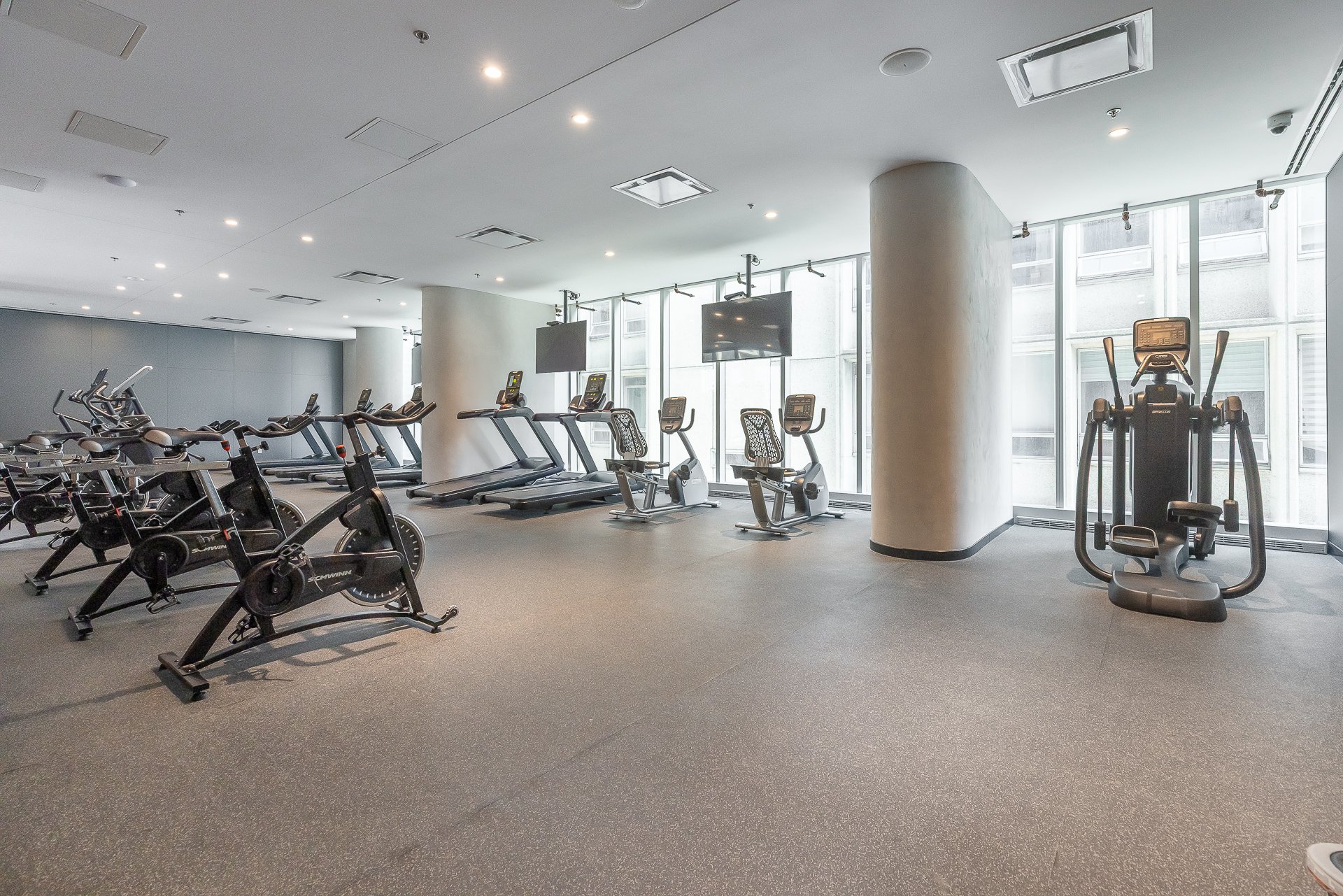 Photo - Exercise room