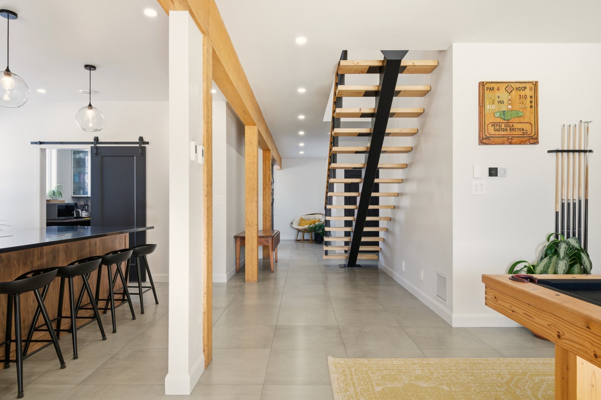 Photo - Overall View