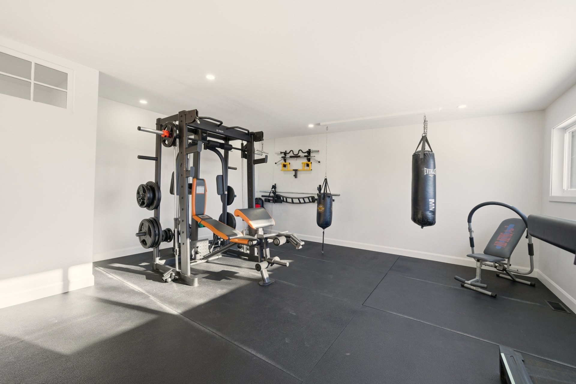 Photo - Exercise room
