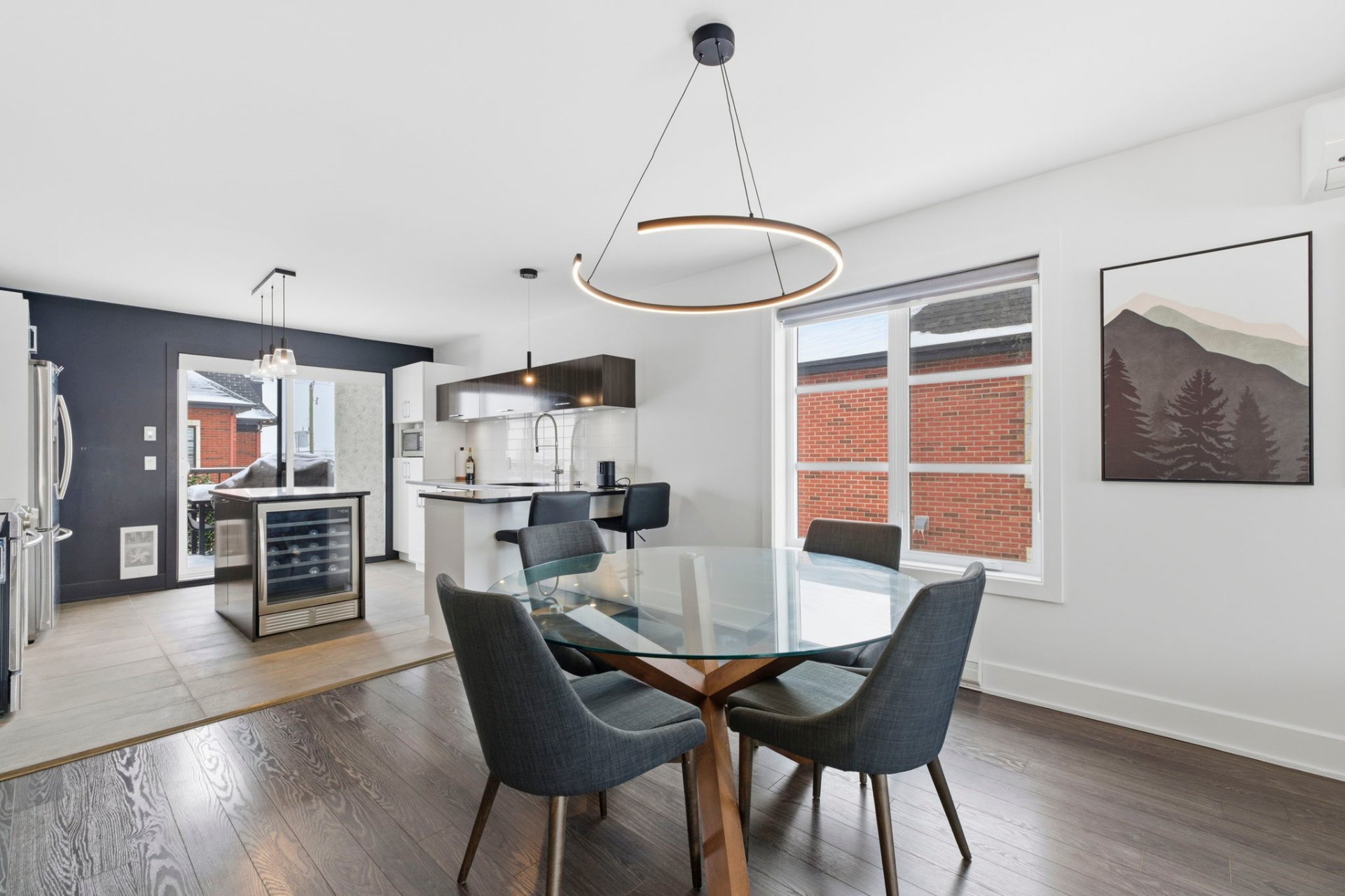 Photo - Salle à manger