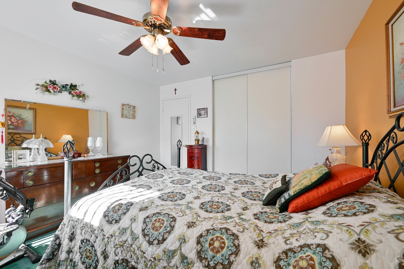 Chambre à coucher principale