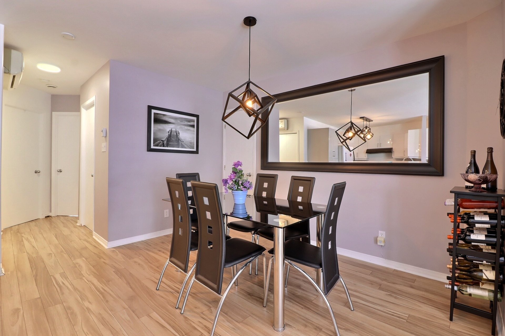 Photo - Salle à manger