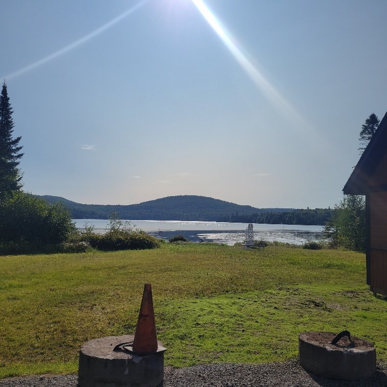 Accès au plan d'eau