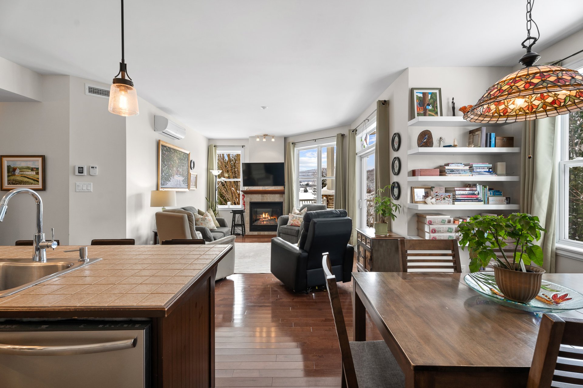 Photo - Overall View