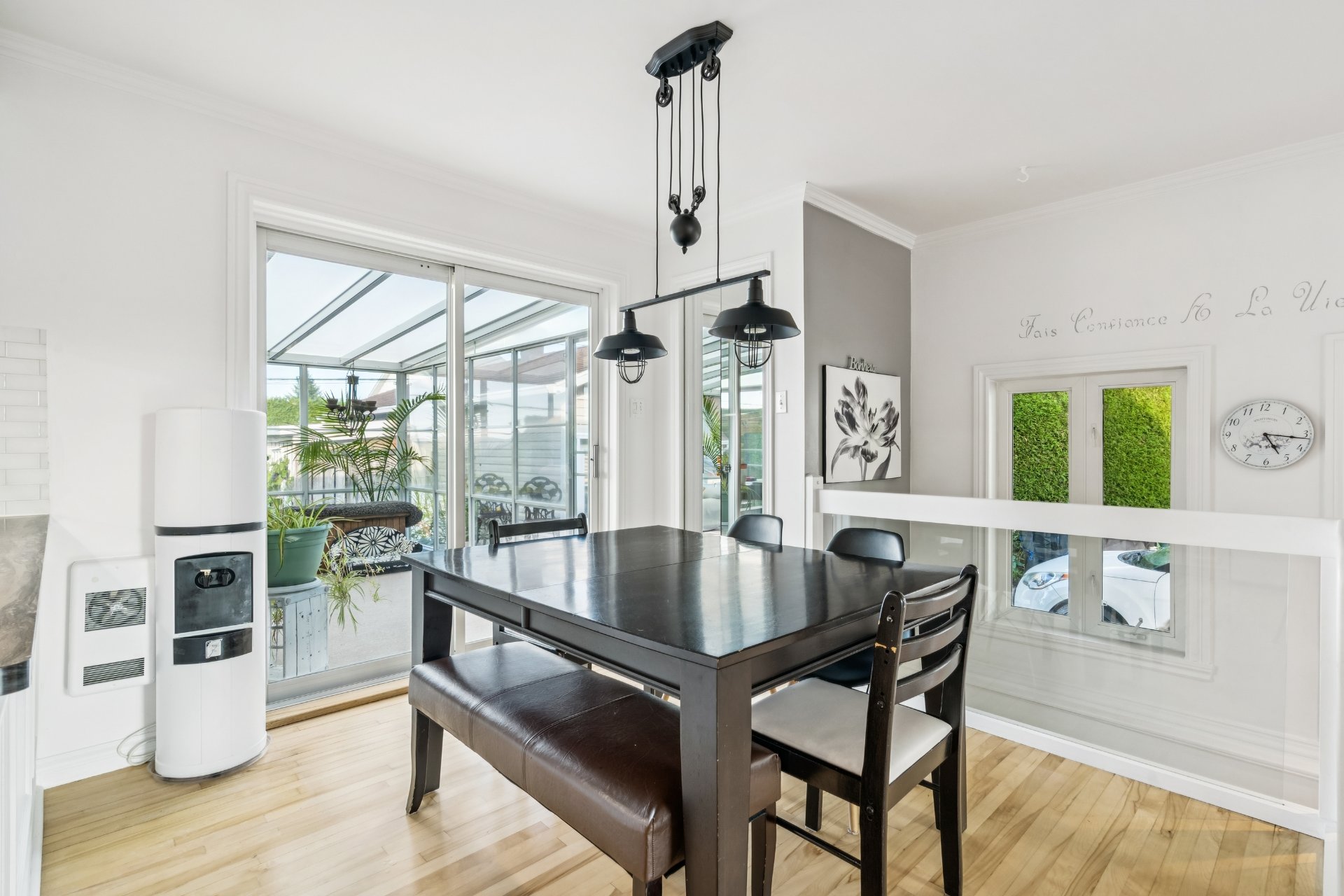 Photo - Salle à manger