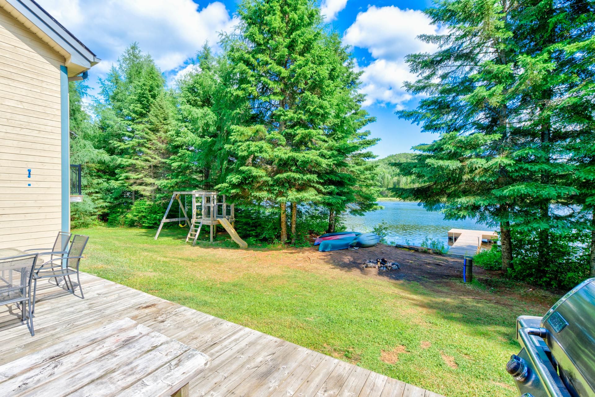 Photo - Vue sur l'eau