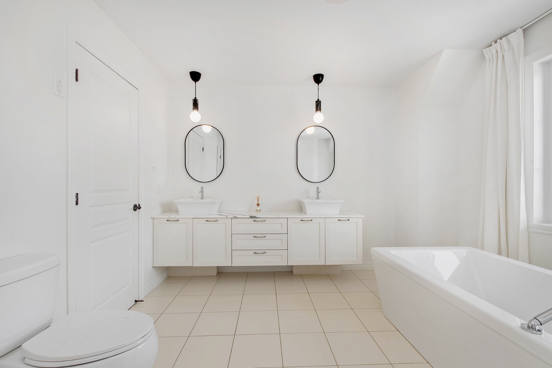 Salle de bains attenante à la CCP