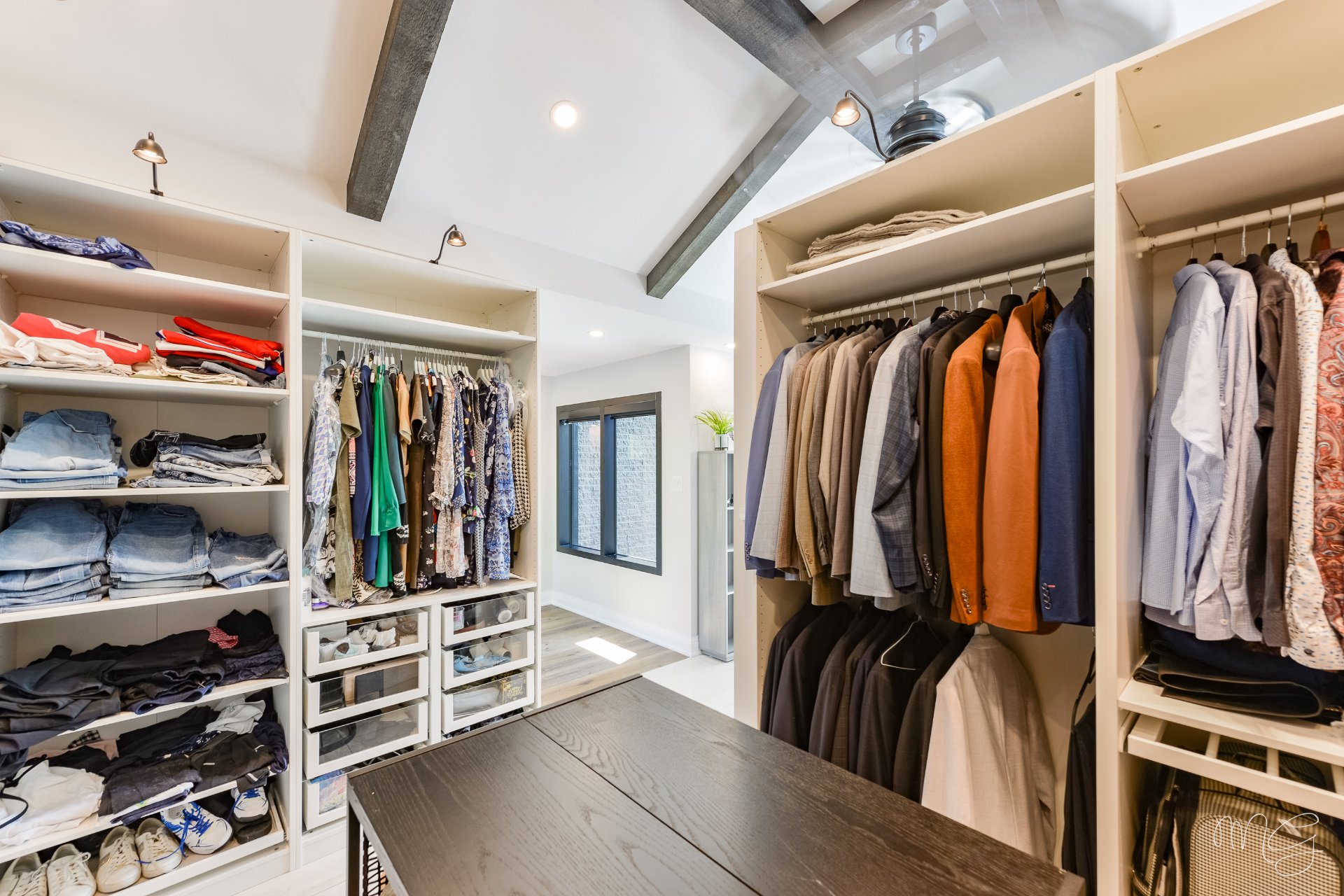 Photo - Penderie (Walk-in)