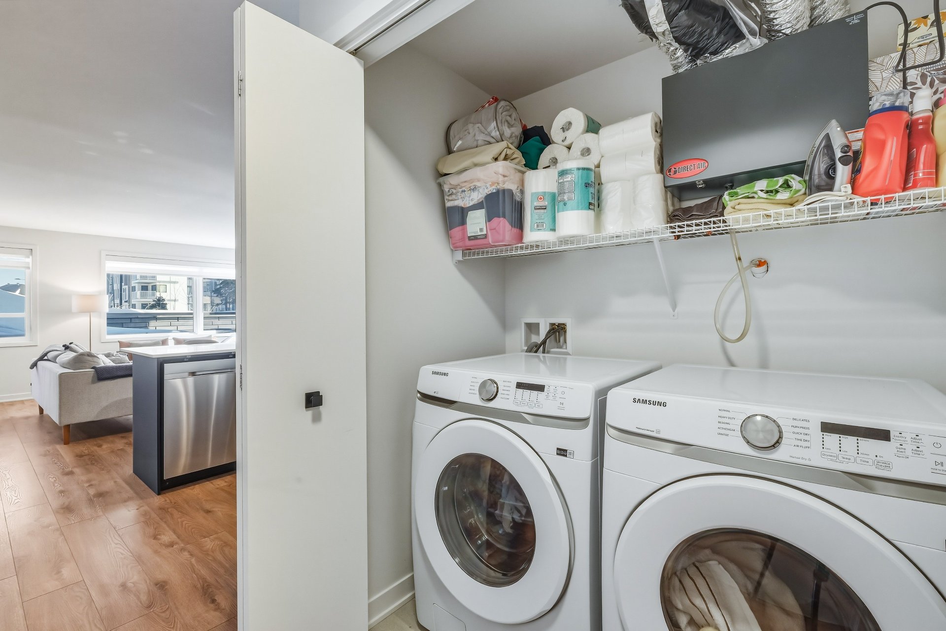 Photo - Laundry room