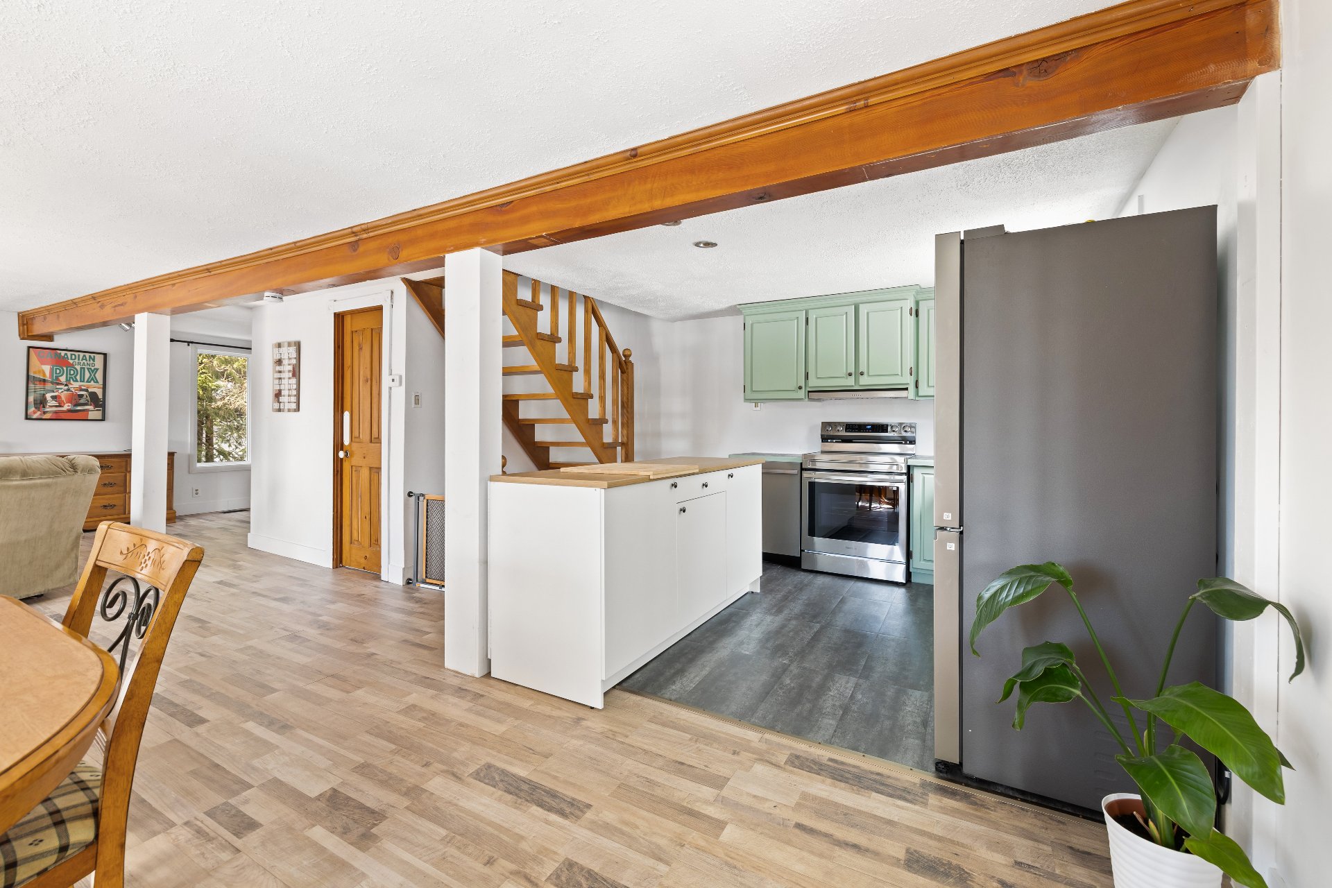 Photo - Overall View