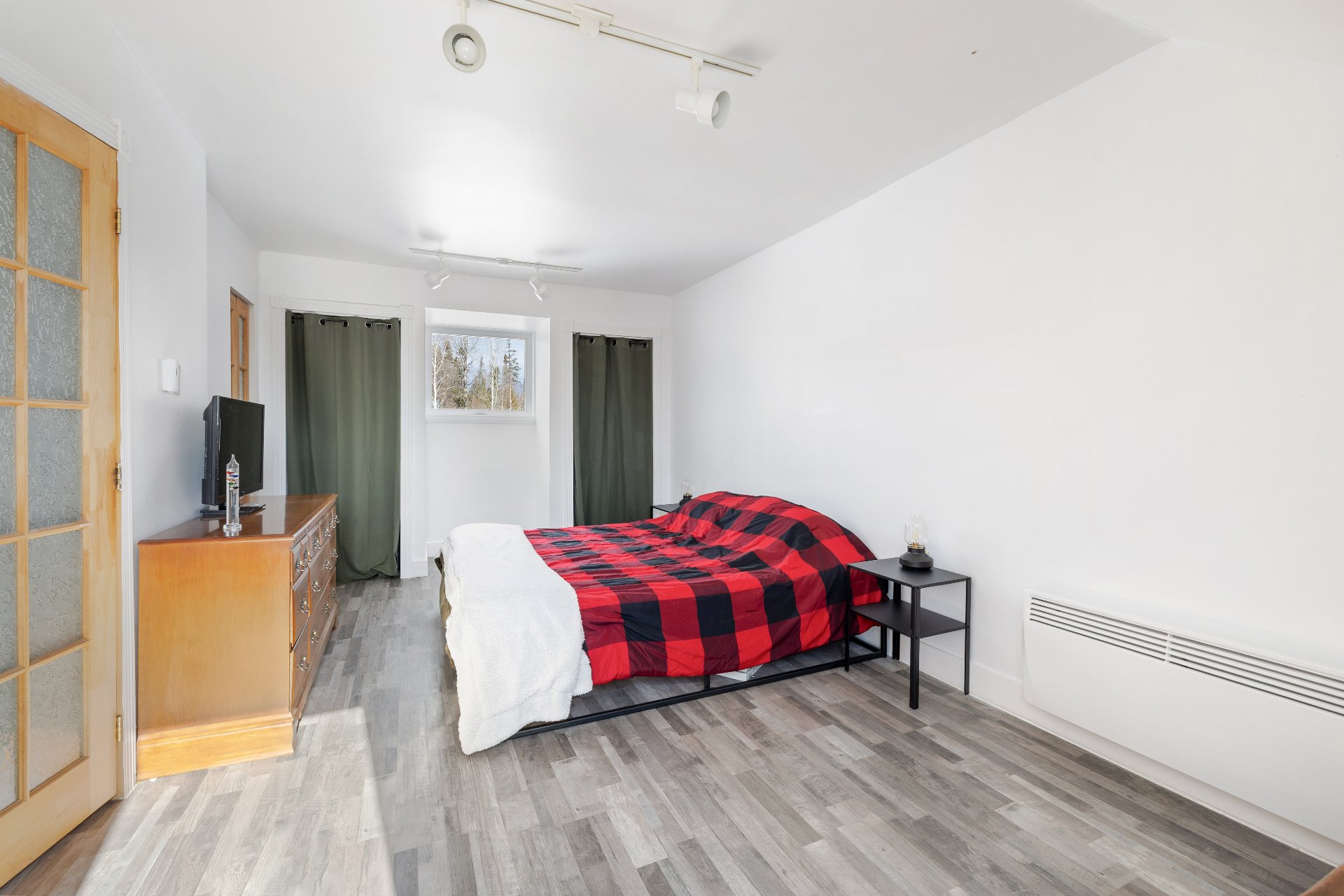 Photo - Primary bedroom