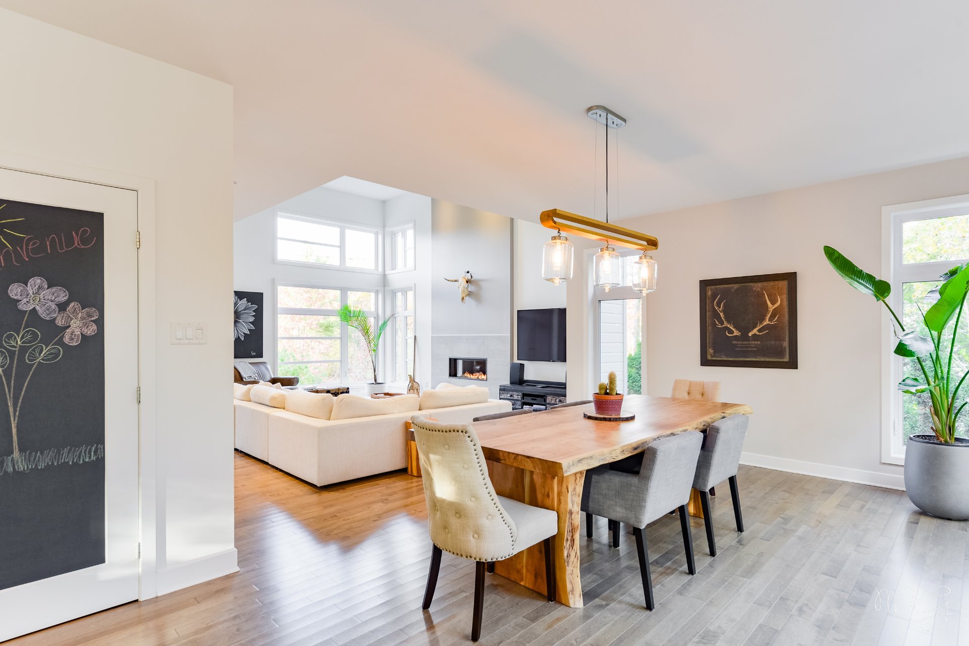 Photo - Salle à manger