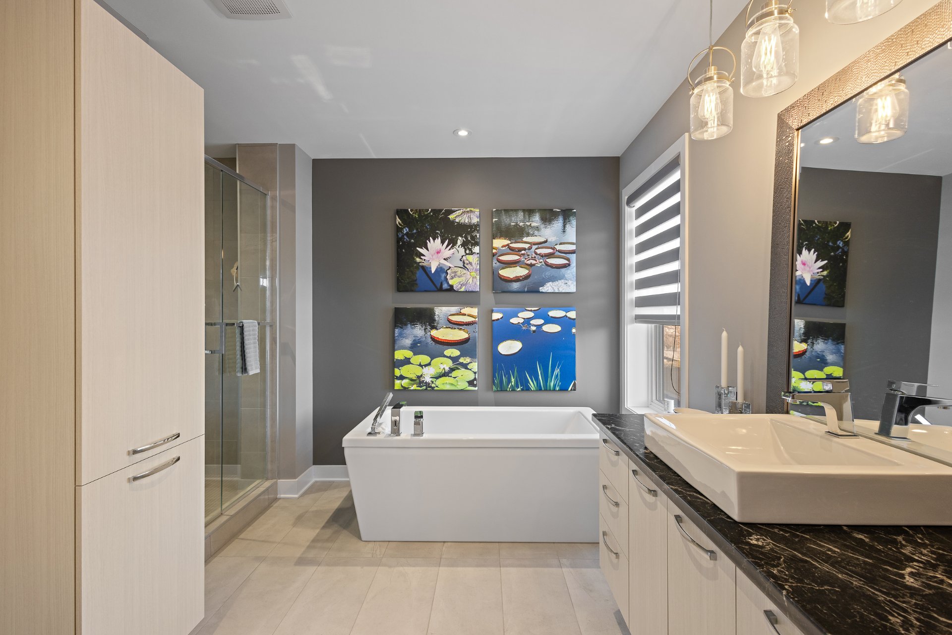 Salle de bains attenante à la CCP