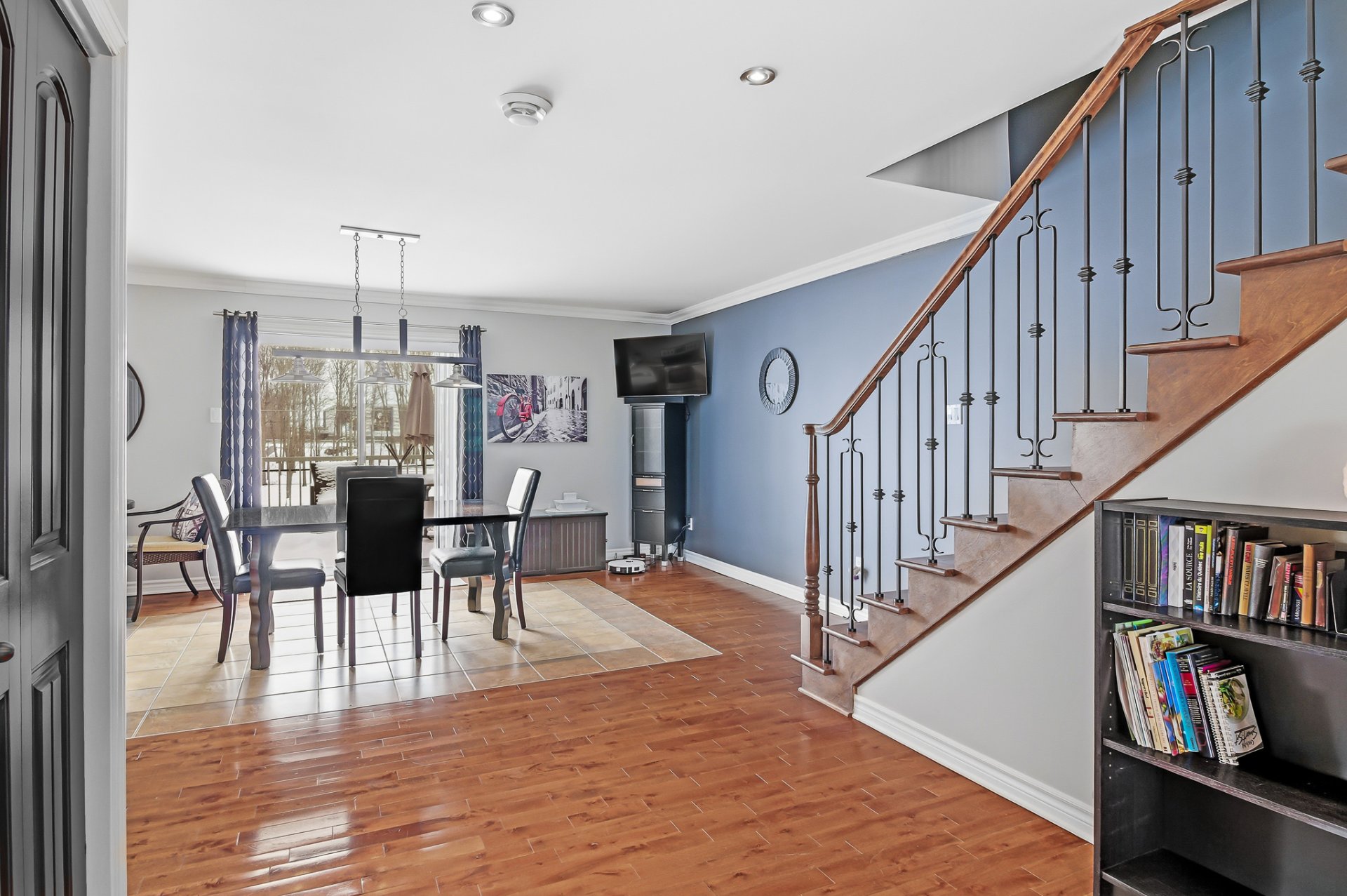 Photo - Salle à manger