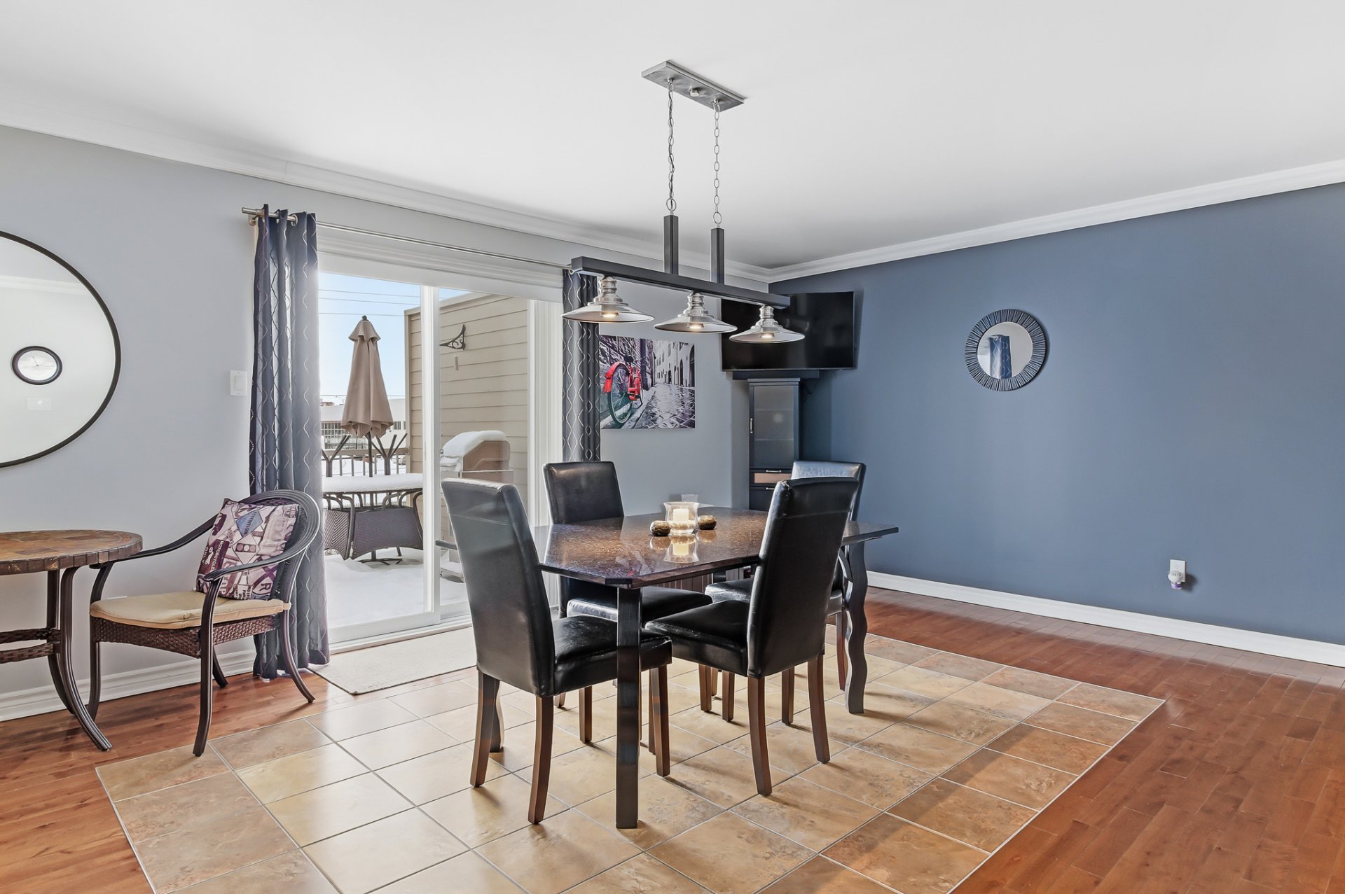 Photo - Salle à manger