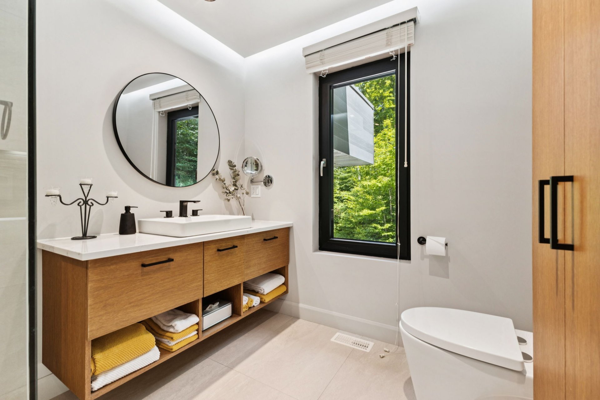 Salle de bains attenante à la CCP