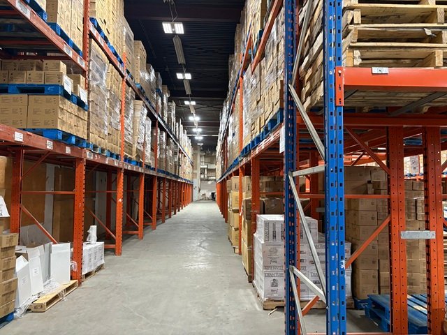 Photo - Entrepôt