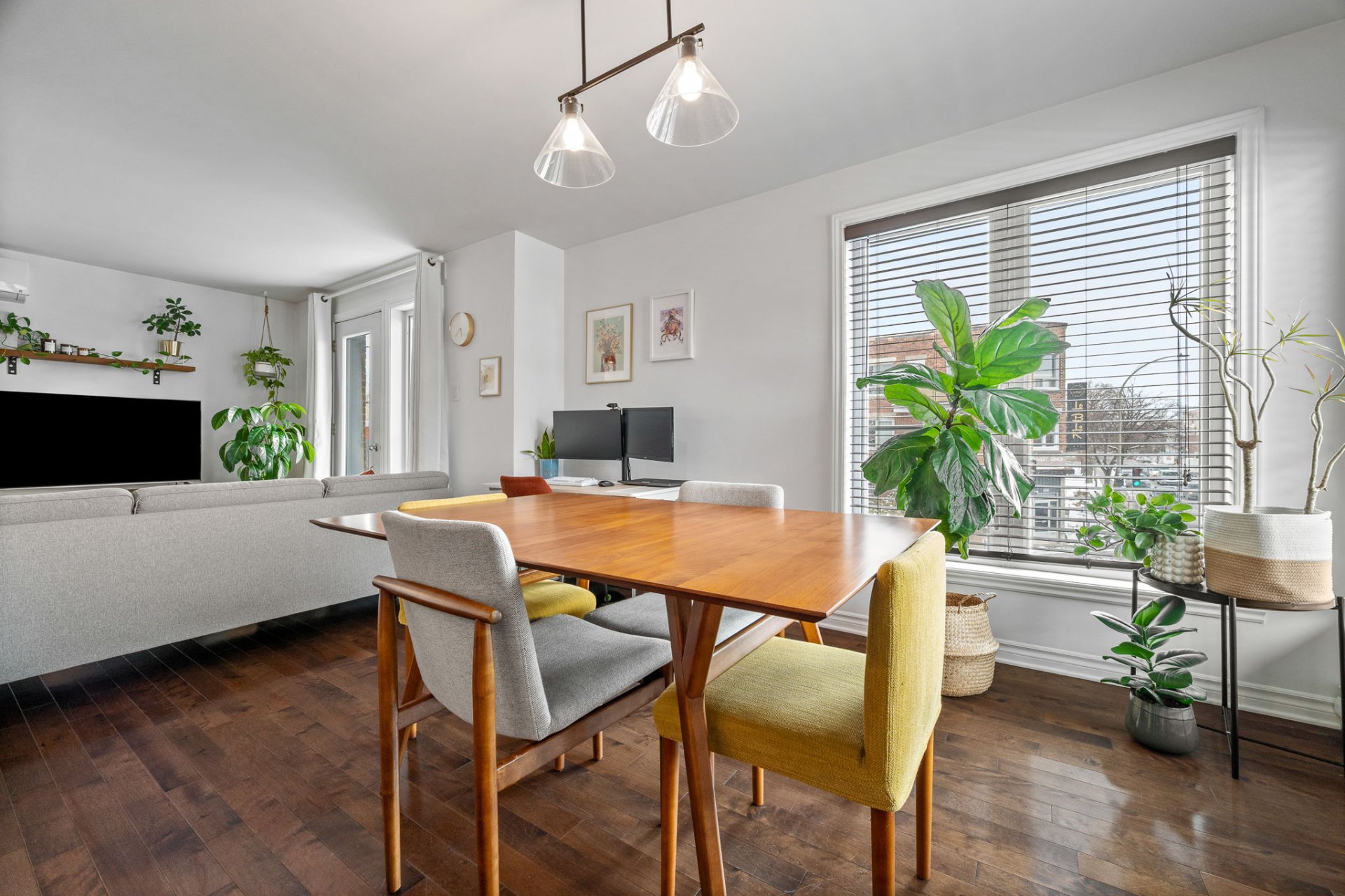 Photo - Salle à manger