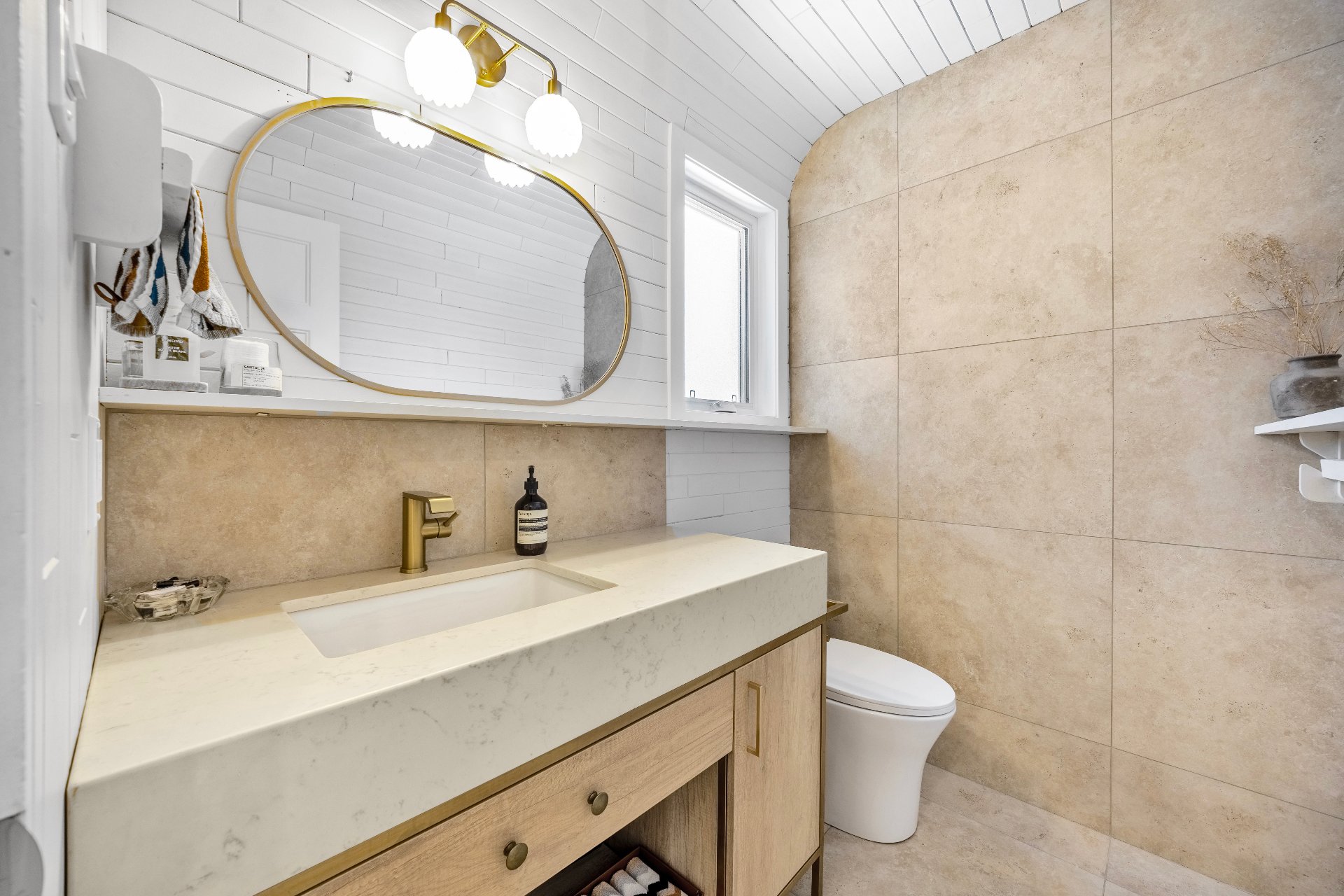 Photo - Salle de bains attenante à la CCP